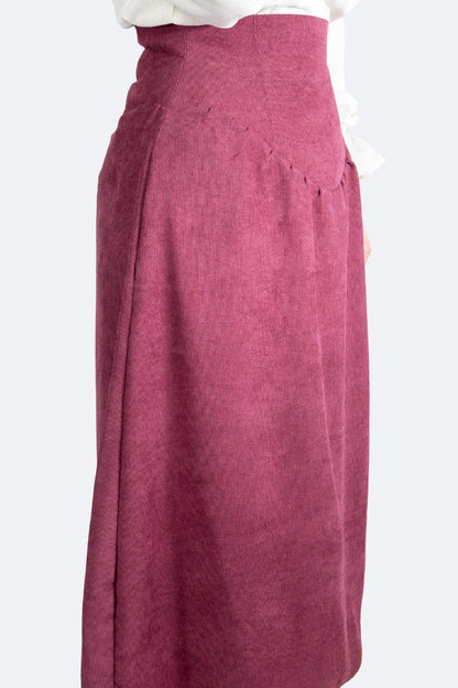 The Sculpted Skirt