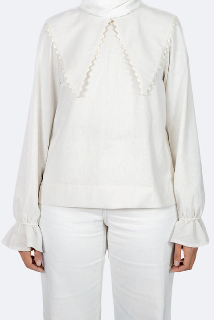 Scallop Collar Blouse